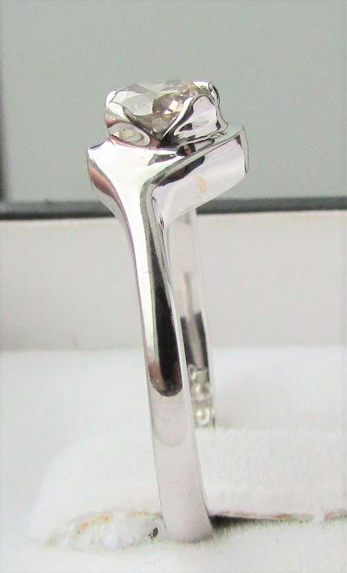 **GREAT VALUE [R27547]**DESIGNER SWIRL [SI3] ROUND CUT DIAMOND [0.500ct] RING [WHITE GOLD] -BUY SAFE