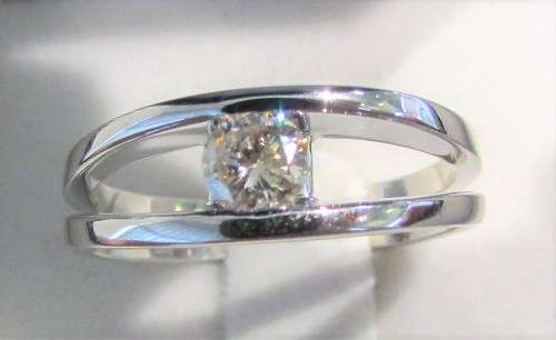 **POPULAR [R30542]** TENSION SET DESIGN ROUND CUT DIAMOND [0.400ct] RING [WHITE GOLD] - BUY SAFE
