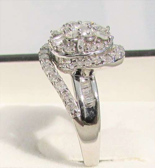 **GORGEOUS SWIRL [R56331]** CLUSTER DESIGN [1.300ct] DIAMOND RING [WHITE GOLD] - BUY SAFE