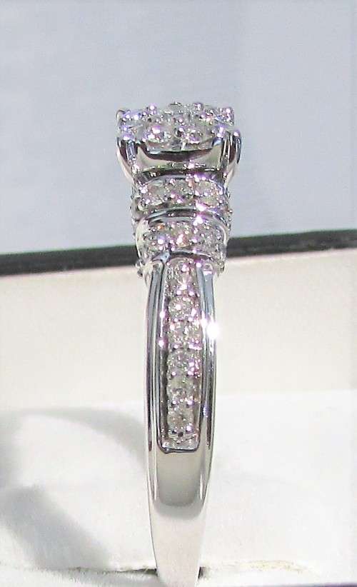**SUPER SPARKLY [R38083]** DESIGNER CLUSTER [0.730ct] DIAMOND [SI3] RING [WHITE GOLD] - BUY SAFE
