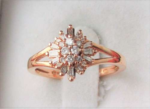 **STUNNING [R28083]** ROUND / BAGUETTE CUT [0.400ct] DIAMOND RING [ROSE GOLD] - BUY SAFE