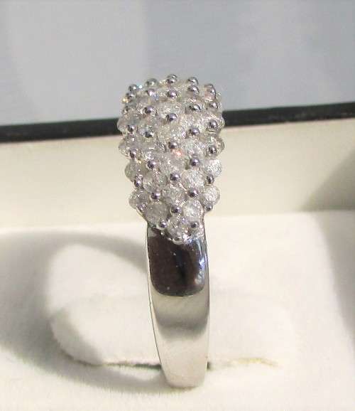 **SUPER DEAL [R40091]** CLUSTER DESIGN [1.050ct] DIAMOND BAND [WHITE GOLD] - BUY SAFE