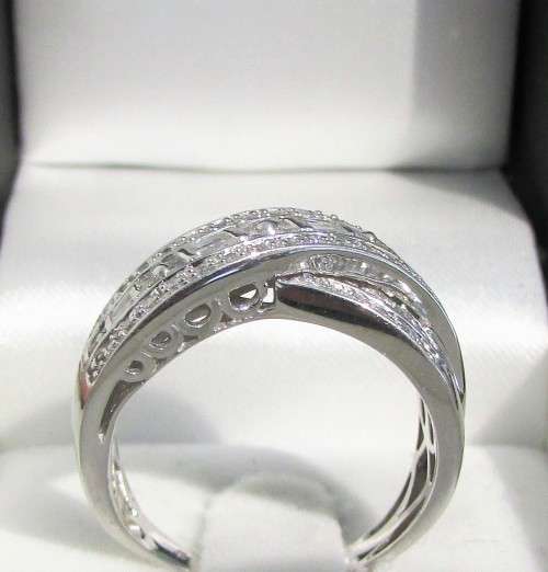 **ONCE-OFF PIECE [R47523]** ROUND/EMERALD CUT [0.750ct] DIAMOND BAND [WHITE GOLD] - BUY SAFE