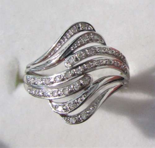 **GORGEOUS [R23419]** HIGH QUALITY [0.220ct] ROUND CUT DIAMOND BAND [WHITE GOLD] - BUY SAFE
