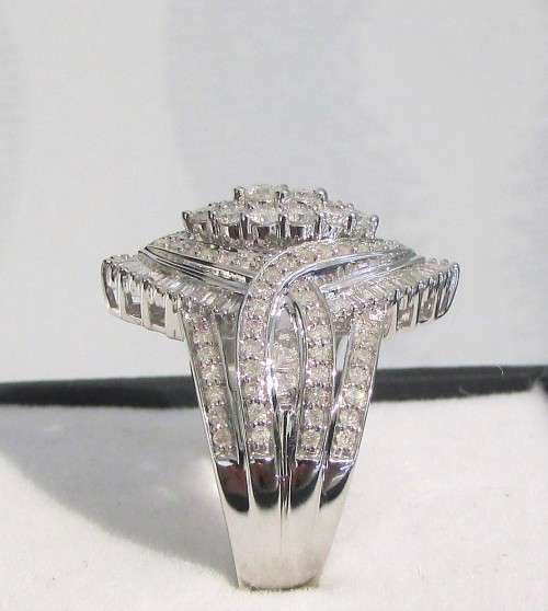 **MASSIVE DEAL [R84327]** MARQUISE SHAPED DESIGN [1.500ct] DIAMOND RING [WHITE GOLD] - BUY SAFE