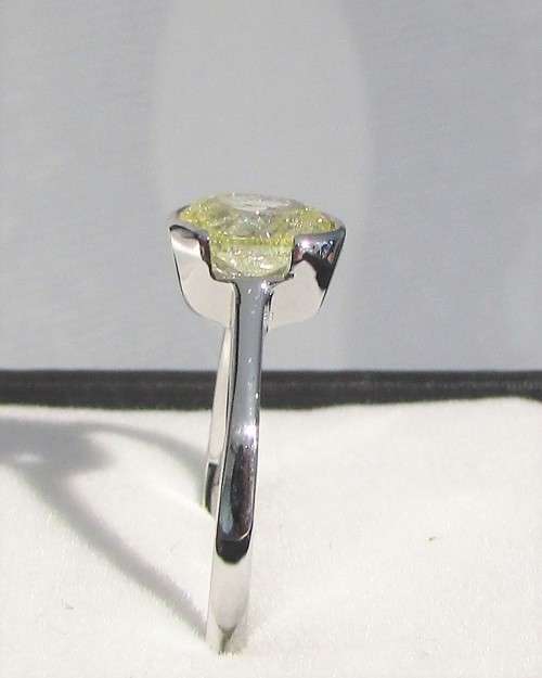 **BARGAIN BUY** FIERY OVAL [1.010ct] DIAMOND SOLITAIRE RING [WHITE GOLD] - BUY SAFE