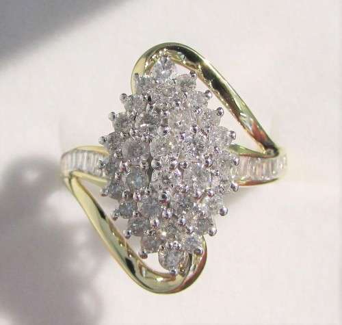 **MASSIVE DEAL [R74327]** SWIRL DESIGN [1.400ct] ROUND/BAGUETTE DIAMOND RING [YELLOW GOLD] -BUY SAFE