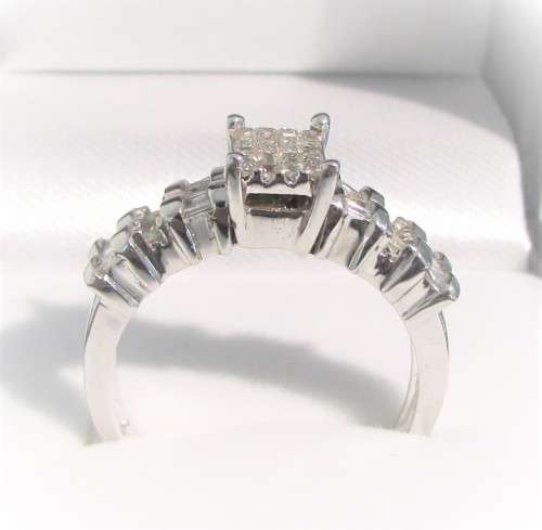 **GORGEOUS [R37258]** INVISIBLE [0.700ct] DIAMOND RING [WHITE GOLD] - BUY SAFE