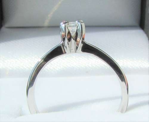 **SPECIAL [R20143]** CUSHION CUT [0.200ct] SOLITAIRE DIAMOND RING [WHITE GOLD] - BUY SAFE