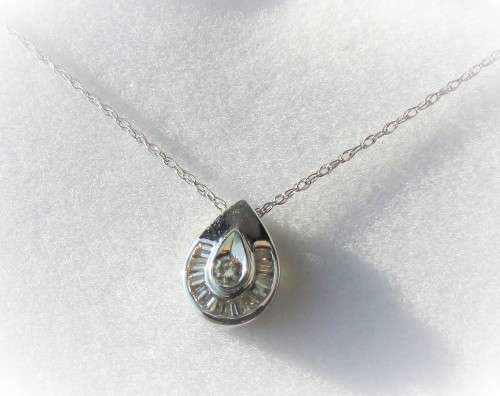 **SHEER CLASS [R21074]** DIAMOND PENDANT [0.250ct] ROUND / BAGUETTE CUT + OPTIONAL CHAIN - BUY SAFE