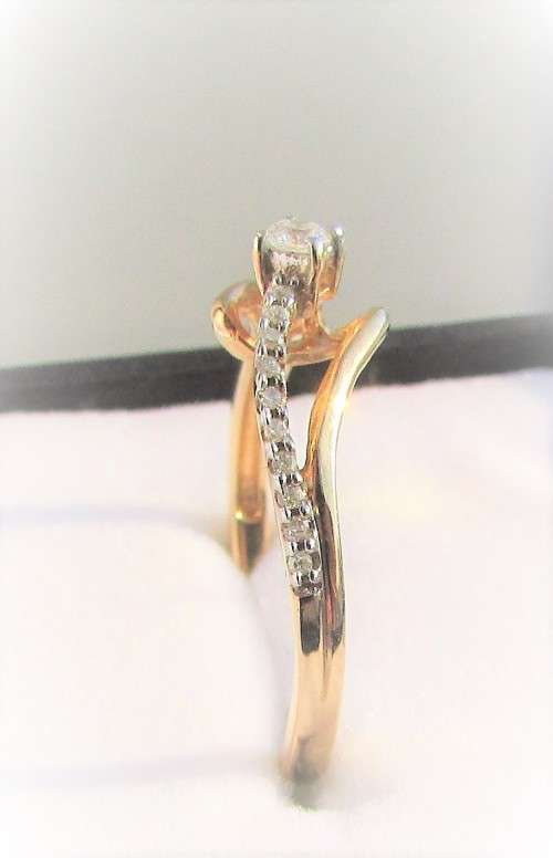 **TWIST DESIGN [R27451]** ROUND CUT [0.300ct] DIAMOND RING [TWO TONE GOLD] - BUY SAFE