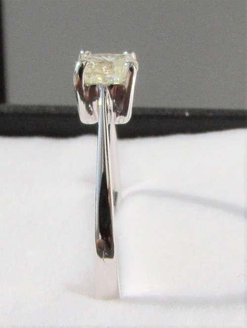 **SPECIAL [R24143]** CUSHION CUT [0.495ct] SOLITAIRE DIAMOND RING [WHITE GOLD] - BUY SAFE