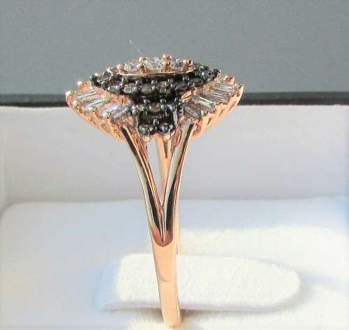 **WOW FACTOR [R35274]** WHITE/CHAMPAGNE ROUND CUT [0.675ct] DIAMOND RING [ROSE GOLD] - BUY SAFE