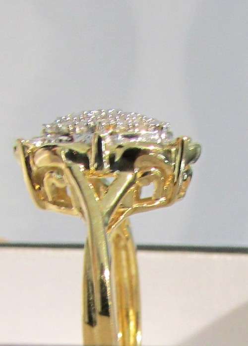 **LUSTROUS [R28083]** ROUND / BAGUETTE CUT [0.400ct] DIAMOND RING [YELLOW GOLD] - BUY SAFE