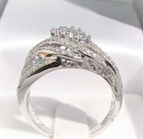 **BRILLIANT BUY [R51042]** TRILOGY DESIGN [1.100ct] DIAMOND RING [WHITE GOLD] - BUY SAFE