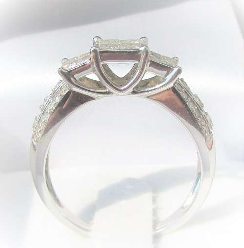 **JAW DROPPING [R59855]** INVISIBLE DESIGN [1.250ct] DIAMOND RING [3.616g] WHITE GOLD - BUY SAFE