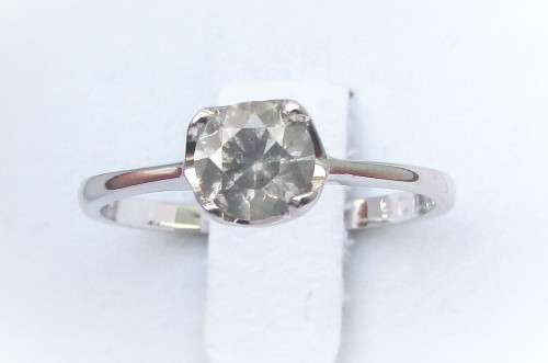 **BARGAIN BUY** ROUND CUT [0.700ct] DIAMOND SOLITAIRE RING [WHITE GOLD] - BUY SAFE