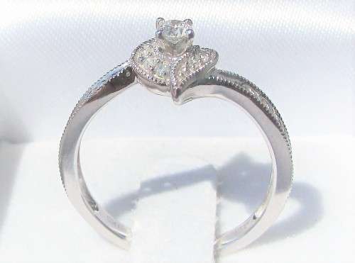 **DESIGNER PIECE | R21412** SWIRL SHAPED | 0.225ct | ROUND CUT DIAMOND RING | WHITE GOLD - BUY SAFE