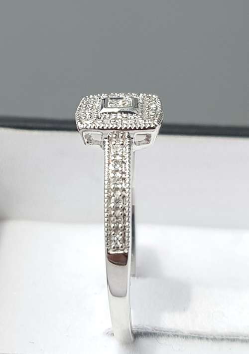 **GREAT VALUE | R23419** PRINCESS DESIGN  | 0.245ct | DIAMOND RING | WHITE GOLD - BUY SAFE