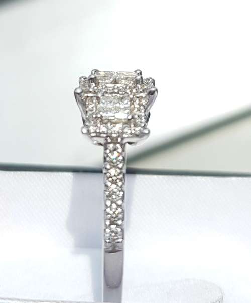 **JAW DROPPING | R60855** TRILOGY DESIGN | 1.250ct | DIAMOND RING | WHITE GOLD - BUY SAFE