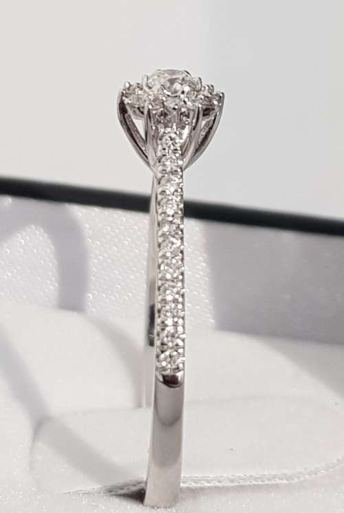 **ULTRA SPARKLY | R28258** FLOWER DESIGN | 0.350ct | DIAMOND RING | WHITE GOLD - BUY SAFE