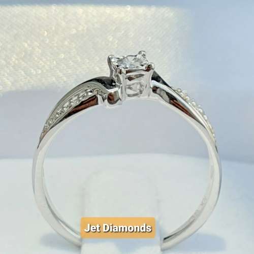 **TWIST DESIGN | R20639** DESIGNER | 0.225ct | ROUND CUT DIAMOND RING | WHITE GOLD - BUY SAFE