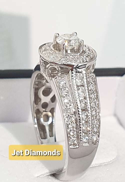 **HUGE DEAL | R73657** HALO DESIGN | ROUND CUT | 1.350ct | DIAMOND RING | WHITE GOLD - BUY SAFE