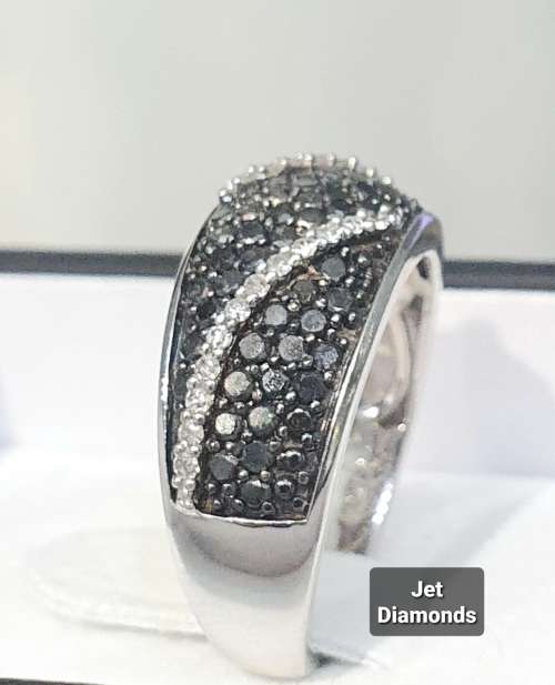 **WOW FACTOR | R69274** WHITE / BLACK ROUND CUTS | 1.135ct | DIAMOND RING | WHITE GOLD - BUY SAFE