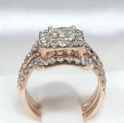 **CERTIFIED | R85634** PRINCESS CUT  | 0.673ct | DESIGNER DIAMOND TRIPSET| 18KT ROSE GOLD - BUY SAFE
