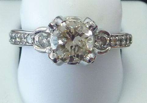 **STUNNING [R63521]** GREAT VALUE [1.450ct] DIAMOND [VS2] RING [0.950ct CENTRE] WHITE GOLD -BUY SAFE