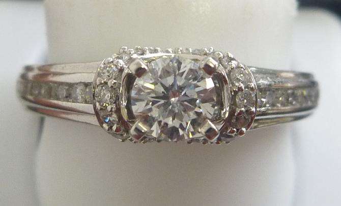 **WOW [R43587]** HIGH QUALITY [1.010ct] DIAMOND RING [4.655g] WHITE GOLD - BUY SAFE