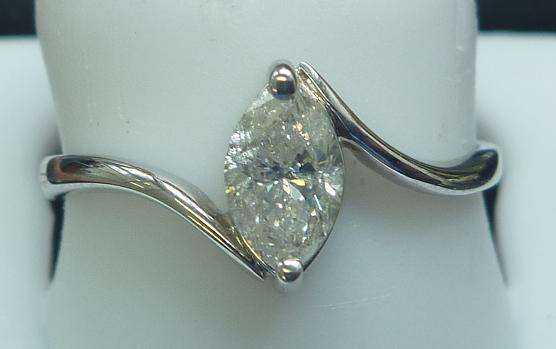 **SWIRL DESIGN [R23374]** MARQUISE CUT [0.505ct] DIAMOND RING [WHITE GOLD] - BUY SAFE