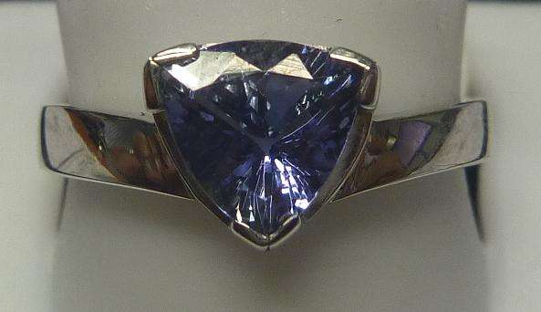 **AMAZING [R24758]** TRILLIANT [1.140CTS] CUT TANZANITE RING [2.351g] WHITE GOLD**  - BUY SAFE