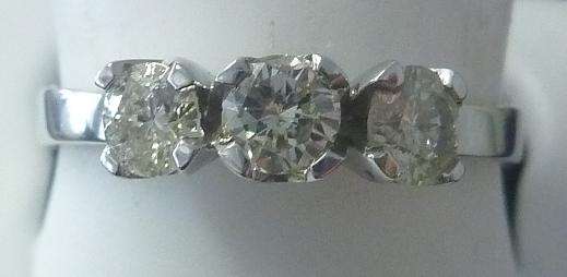 **TRILOGY DESIGN [R31681]** 3 ROUND CUT [0.650ct] DIAMOND RING [WHITE GOLD] - BUY SAFE