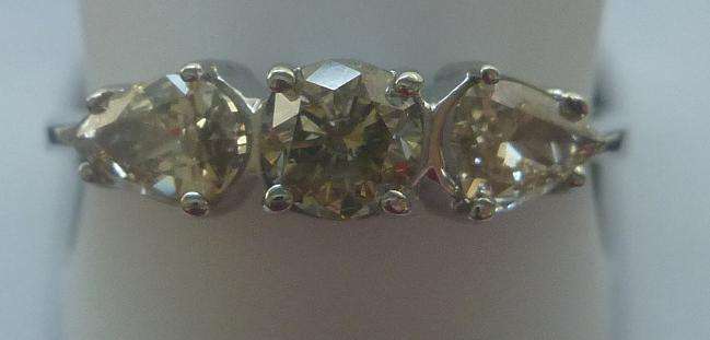 **SPARKLING [R35852]** WOW [0.900ct] DIAMOND RING [ROUND/PEAR] WHITE GOLD - BUY SAFE