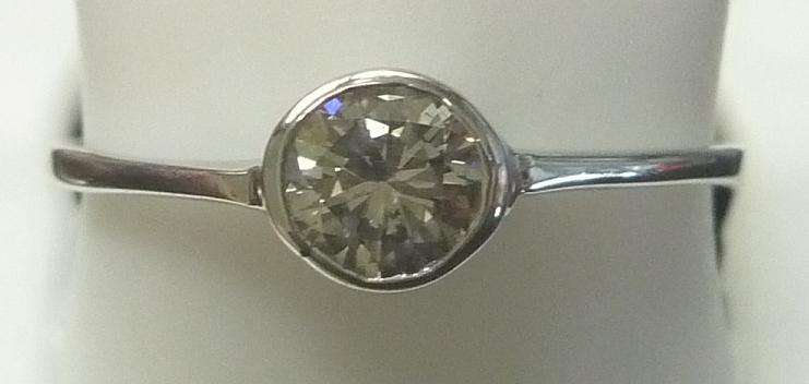 **TUBE DESIGN [R27223]** ROUND CUT [0.400ct] SOLITAIRE [VS2] DIAMOND RING [WHITE GOLD] - BUY SAFE