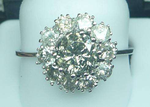 **BEAUTY [R44212]** SPARKLING [1.720ct] DIAMOND RING [FLOWER DESIGN] WHITE GOLD - BUY SAFE