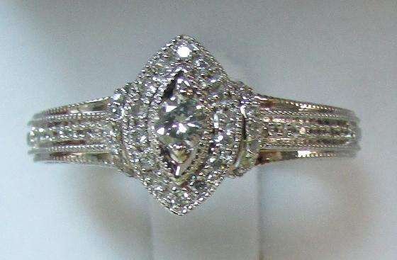 **UNBEATABLE VALUE [R26412]** MARQUISE DESIGN [0.400ct] DIAMOND RING [3.668g] WHITE GOLD - BUY SAFE