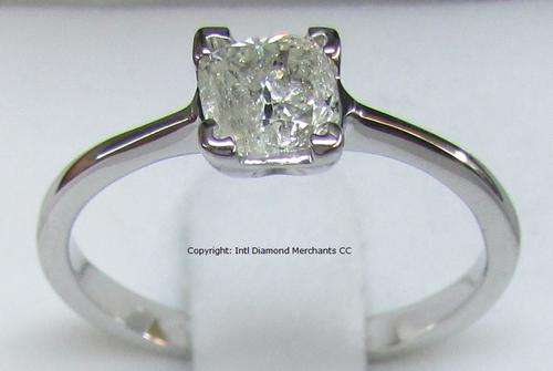 **SPECIAL [R26324]**CUSHION SHAPE [0.720ct] SOLITAIRE DIAMOND RING [WHITE GOLD] - BUY SAFE