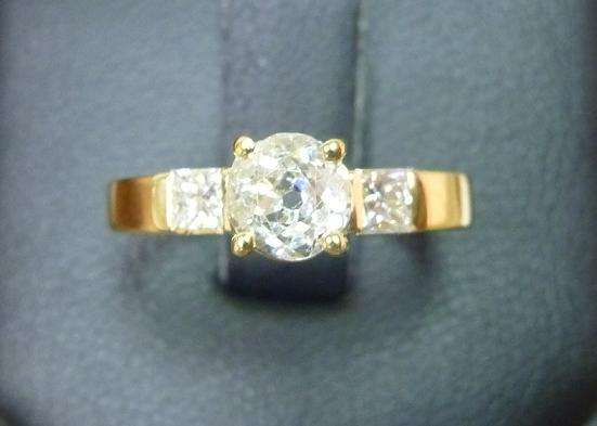 **GENUINE [1.275ct] STUNNING [VS2] DIAMOND RING** SOLID [18KT] YELLOW [2.916g] GOLD - BUY SAFE