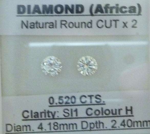**STUNNING HIGH QUALITY PAIR** NATURAL  [0.520ct] ROUND CUT [H / SI1] DIAMONDS -  [BUY SAFE]