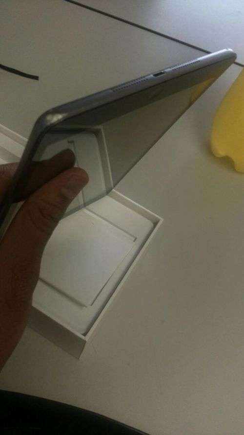 IPAD MINI WITH RETINA DISPLAY - 128GB - 4G & WIFI