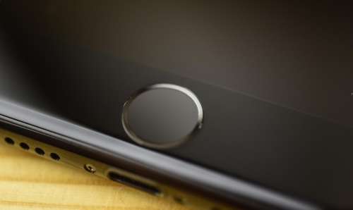 APPLE IPHONE 7 128GB JET BLACK - BRAND NEW SEALED - LOCAL STOCK