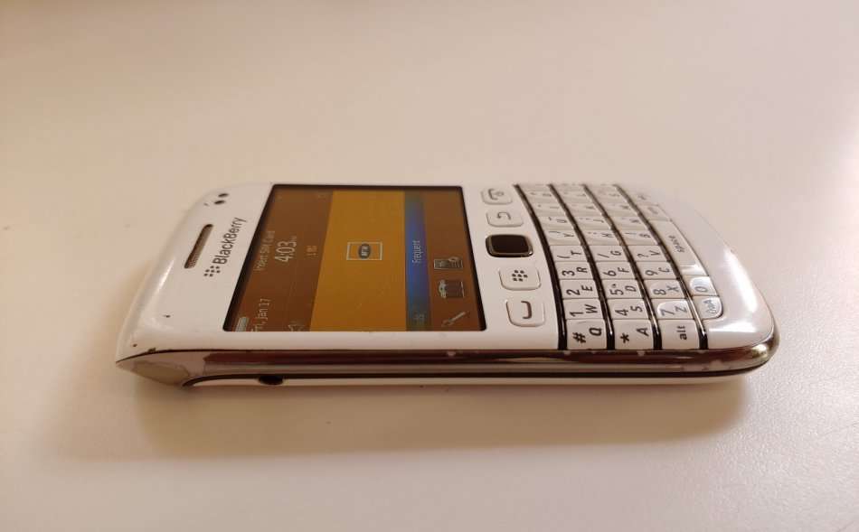 BLACKBERRY BOLD 9790 TOUCH