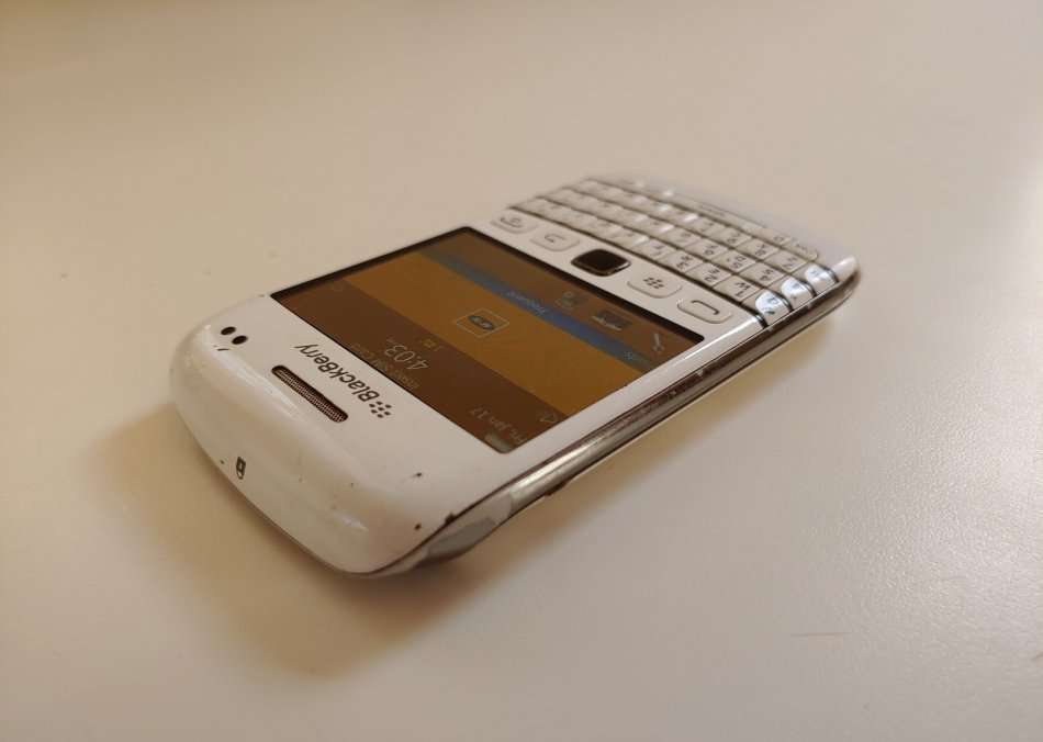 BLACKBERRY BOLD 9790 TOUCH