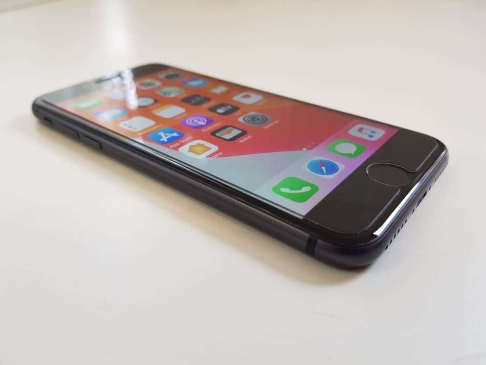 APPLE IPHONE 8 - 64GB - BLACK - LOCAL STOCK