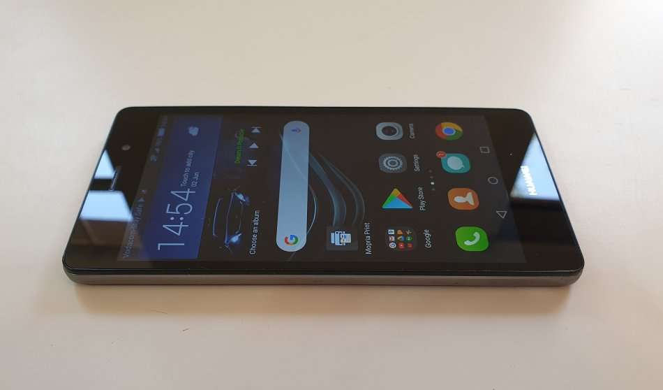 HUAWEI P8 LITE