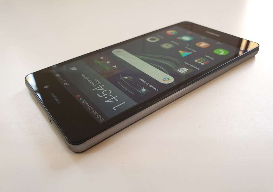 HUAWEI P8 LITE