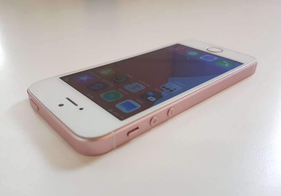 IPHONE 5 SE - 128GB - ROSE GOLD