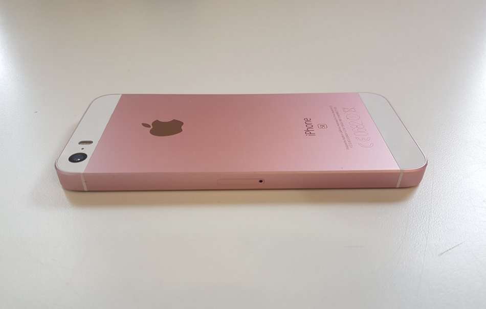 IPHONE 5 SE - 128GB - ROSE GOLD